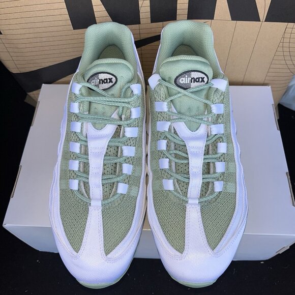 NEW Nike Air Max 95 Nike By You “Honeydew”  Green White DM1182-991 Men Size 10.5 - Picture 5 of 8